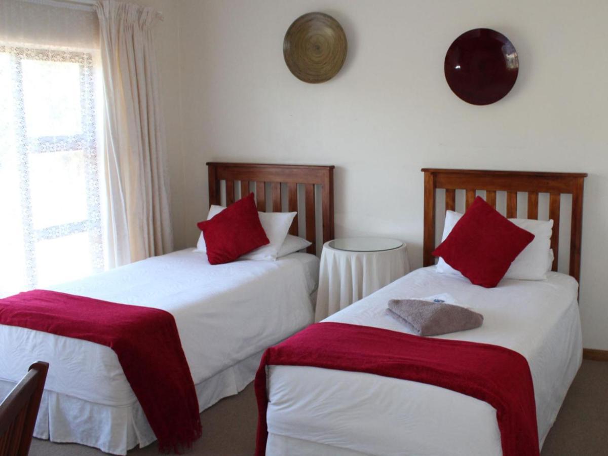 Cosy-Corner Guest House, George Zimmer foto